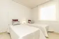 Mieszkanie 2 pokoi 89 m² Alicante, Hiszpania