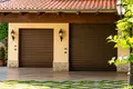 5 bedroom villa 600 m² Monza, Italy