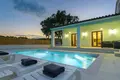 Villa de tres dormitorios 160 m² Pola, Croacia