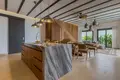 Mieszkanie 3 pokoi 285 m² Kerobokan, Indonezja