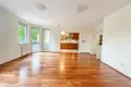 2 bedroom apartment 92 m² Warsaw, Poland