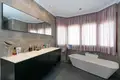 Haus 4 Schlafzimmer 275 m² Dos Hermanas, Spanien