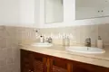 3 bedroom house 236 m² Dos Hermanas, Spain