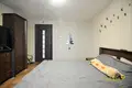 Apartamento 53 m² Hatava, Belarús