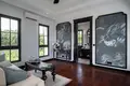 Wohnung 7 Schlafzimmer 750 m² Kerobokan Kelod, Indonesien