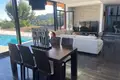 6 bedroom villa 325 m² Casinos, Spain