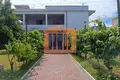 Casa 8 habitaciones 332 m² Bashkia Durres, Albania