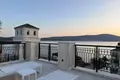 Mieszkanie 2 pokoi 135 m² Tivat, Czarnogóra