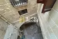 Dom 4 pokoi  Qormi, Malta