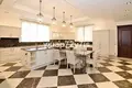 Dom 6 pokojów 1 018 m² San Pedro Alcantara, Hiszpania