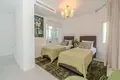4 bedroom house 267 m² San Pedro Alcantara, Spain