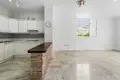 Mieszkanie 3 pokoi 113 m² Dos Hermanas, Hiszpania