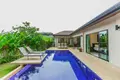 3-Schlafzimmer-Villa 240 m² Rawai, Thailand