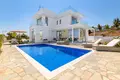Willa 3 pokoi 195 m² Paralimni, Cypr