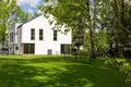 Многоуровневые квартиры 4 комнаты 94 м² Варшава, Польша