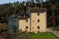 Nieruchomości inwestycyjne 670 m² Florencja, Włochy