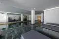 8 bedroom House 2 200 m² Marbella, Spain
