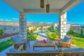 2 bedroom apartment 220 m² Bezirgan, Turkey