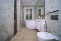 Mieszkanie 4 pokoi 81 m² Mińsk, Białoruś
