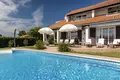 4 bedroom house 240 m² Grad Porec, Croatia