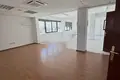 Tienda 1 075 m² en Limasol, Chipre