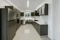 Mieszkanie 4 pokoi 240 m² w Peyia, Cypr