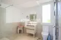 Wohnung 3 Schlafzimmer 233 m² Marbella, Spanien