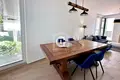 Mieszkanie 4 pokoi 103 m² Becici, Czarnogóra