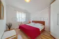 House 10 rooms 440 m² Opcina Tisno, Croatia