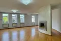Офис 5 комнат 220 м² в Тбилиси, Грузия