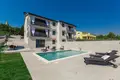 4 bedroom Villa 240 m² Grad Porec, Croatia