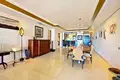 Wohnung 3 Schlafzimmer 431 m² Marbella, Spanien