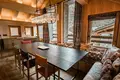 Chalet 4 chambres  en Lyon, France