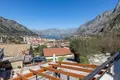 Casa 125 m² Skaljari, Montenegro