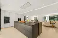 villa de 5 dormitorios 731 m² Marbella, Španjolska