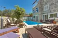 Hotel 400 m² in Zaton, Croatia