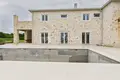 5 bedroom house 1 m² Grad Porec, Croatia