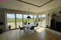 Casa 235 m² Antakalniai, Lituania