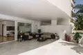 Mieszkanie 2 pokoi 157 m² Marbella, Hiszpania