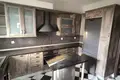 Szeregowiec 6 pokojów 250 m² Peristasi, Grecja