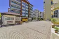 Residential quarter Two-bedroom apartment on the popular building in Mahmutlar