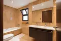 Wohnung 4 Schlafzimmer 220 m² Dos Hermanas, Spanien
