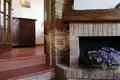 Commercial property 600 m² in Lucca, Italy