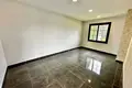5 bedroom villa 225 m² Mezitli, Turkey