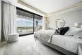 5-Schlafzimmer-Villa 630 m² Marbella, Spanien