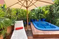 Haus 5 Schlafzimmer 277 m² Dos Hermanas, Spanien