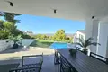 Haus 3 Schlafzimmer 270 m² Dos Hermanas, Spanien