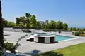 Вилла 7 комнат  Loutraki Perachora Agioi Theodoroi Municipality, Греция