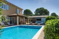 villa de 3 chambres 180 m² Grad Pula, Croatie