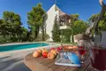 6-Schlafzimmer-Villa 500 m² Region Attika, Griechenland